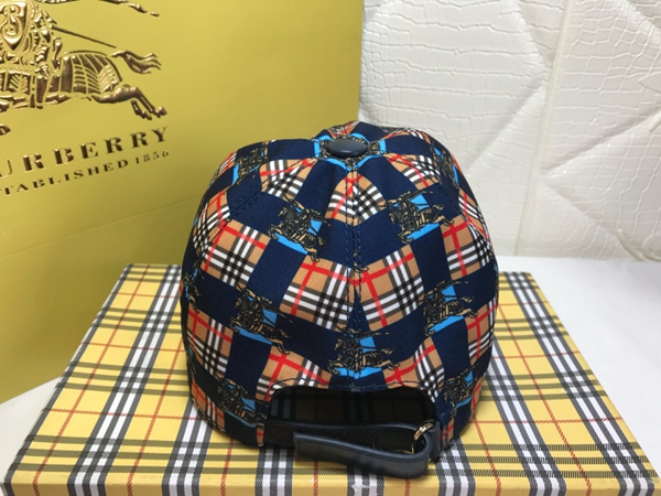 ブランド帽子側面デザイン